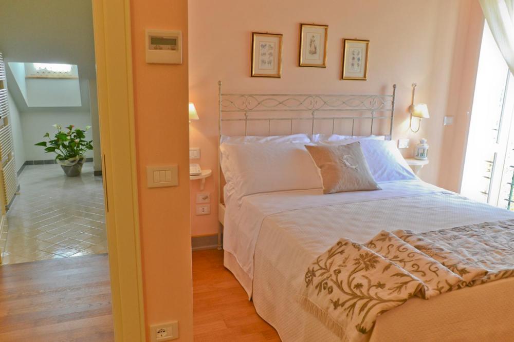 Villa Funari Country House Servigliano Zimmer foto